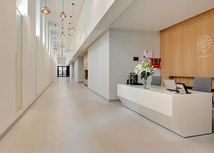 - Free Private Parking 아파트 *