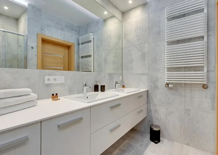 - Free Private Parking 아파트